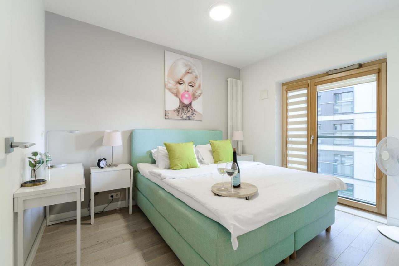 Lumina Luxury Apartments In Mennica Residence Warschau Exterior foto