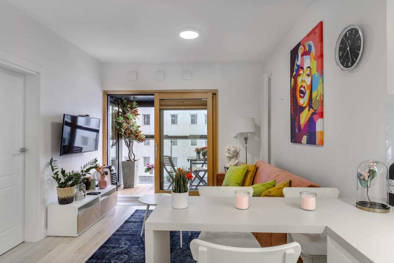 Lumina Luxury Apartments In Mennica Residence Warschau Exterior foto